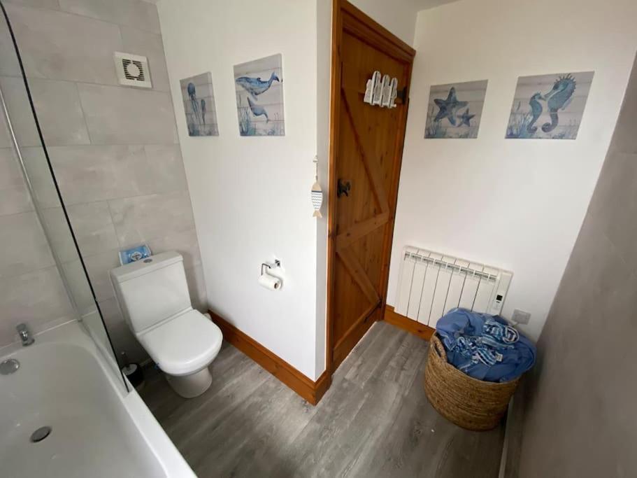 Quaint Beachside Cottage شابيل سانت ليوناردز المظهر الخارجي الصورة
